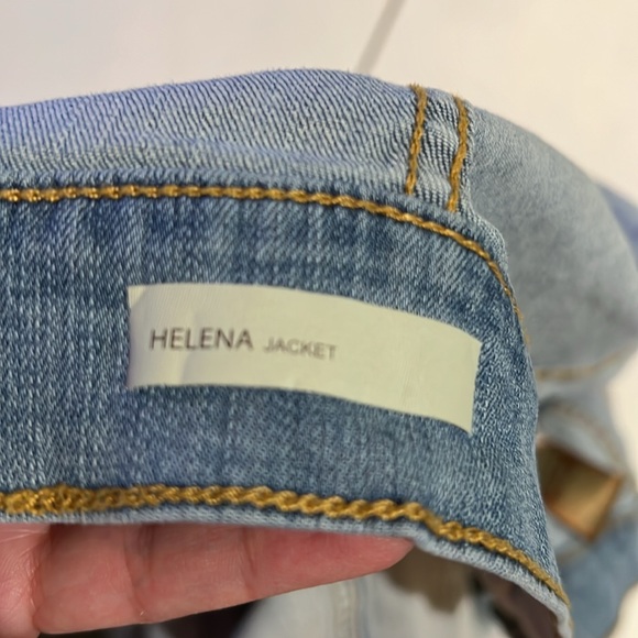 Kut from the Kloth Womens XS Helena Light Wash Denim jacket - Picture 11 of 11
